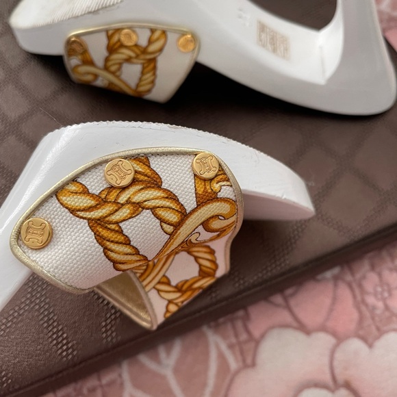 Celine CLOTH MULES & CLOGS - Picture 8 of 11